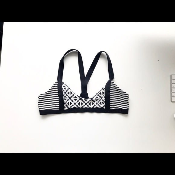 Rip Curl Reversible Bikini Top size Small - Picture 3 of 5